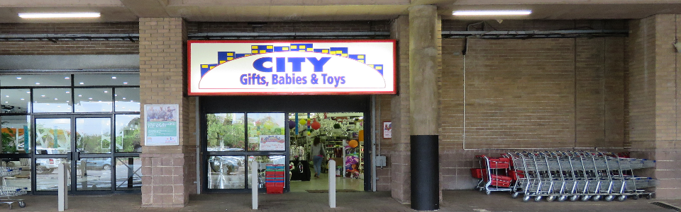 Banner - Picture of store